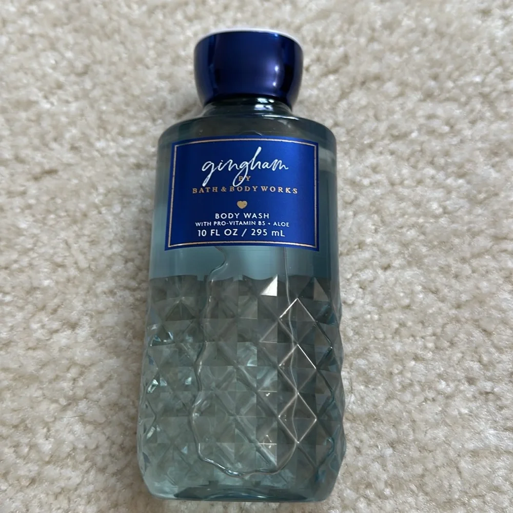 NIB Bath& Body Works Gingham Body Care Set